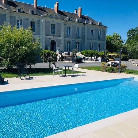 Hotel Particulier Chateau Des Marais Proximite Et Vue Sur Le Lac De Grand Lieu Saint-Philbert-de-Grand-Lieu المظهر الخارجي الصورة