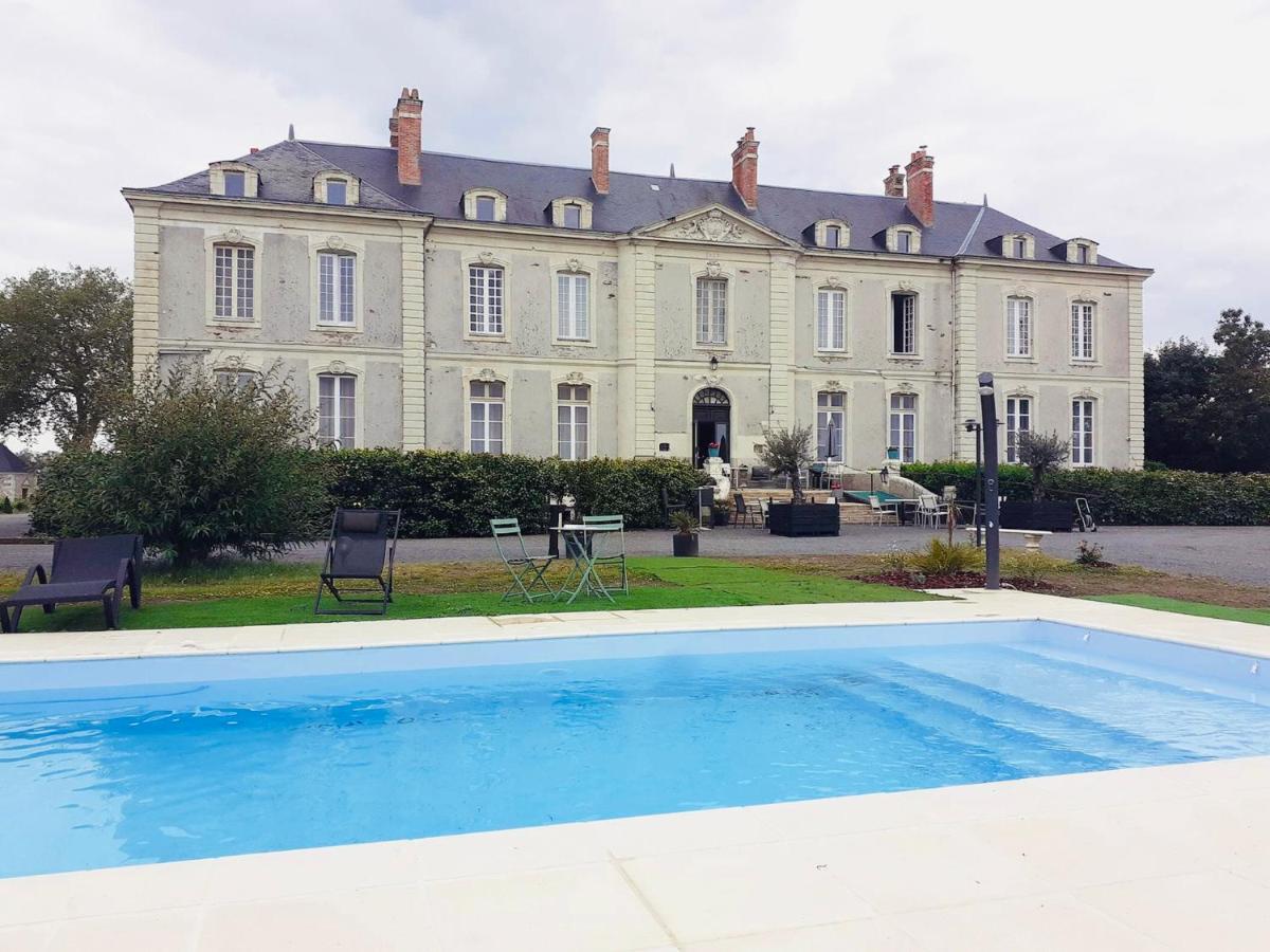 Hotel Particulier Chateau Des Marais Proximite Et Vue Sur Le Lac De Grand Lieu Saint-Philbert-de-Grand-Lieu المظهر الخارجي الصورة