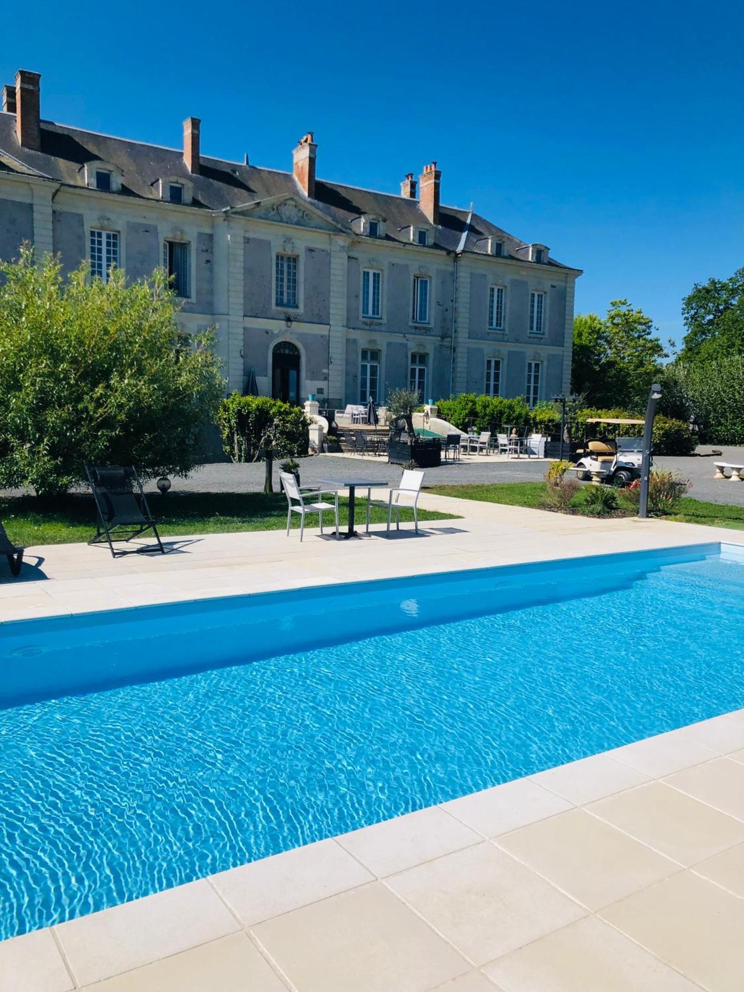 Hotel Particulier Chateau Des Marais Proximite Et Vue Sur Le Lac De Grand Lieu Saint-Philbert-de-Grand-Lieu المظهر الخارجي الصورة
